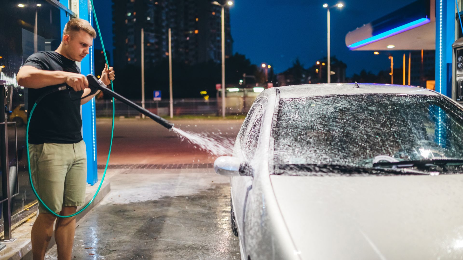 10 Common Self-Service Car Wash Mistakes to Avoid