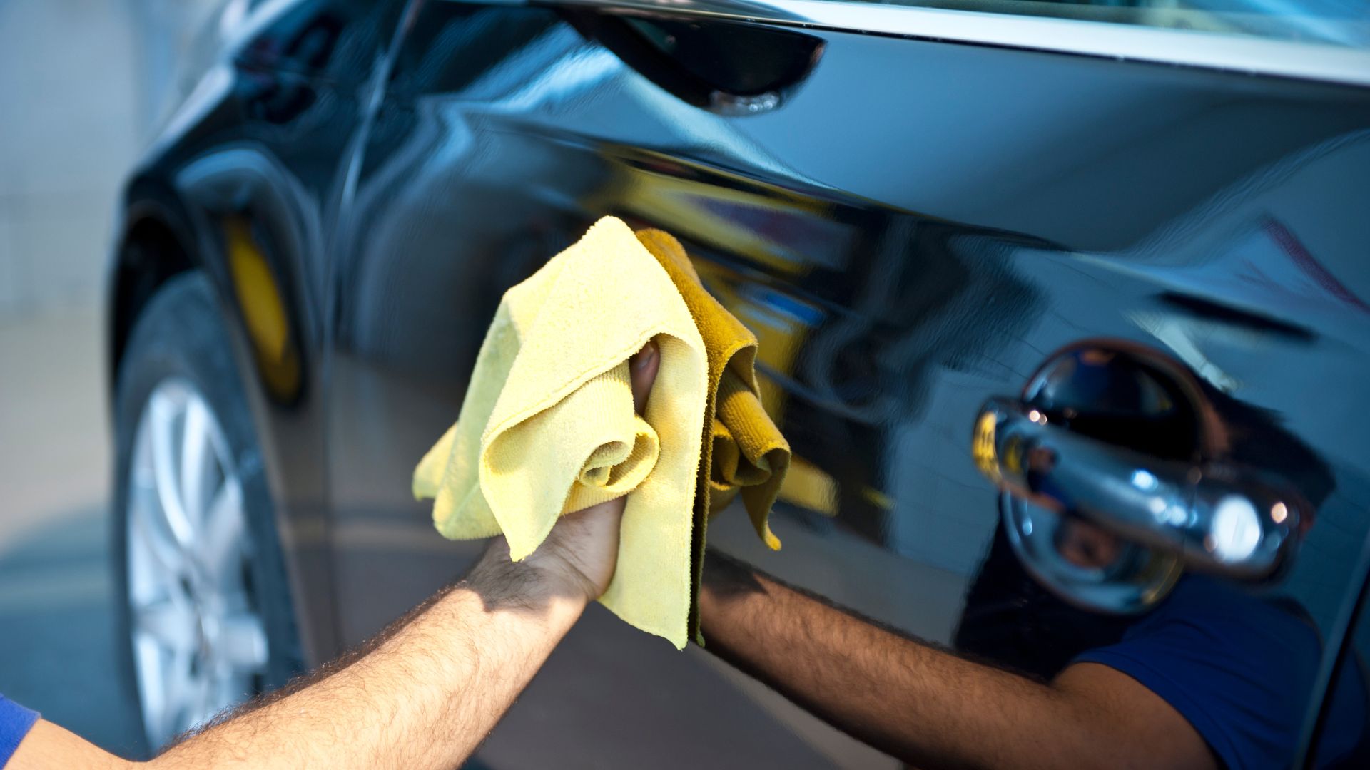 10 Tips to Keep Your Car Looking New